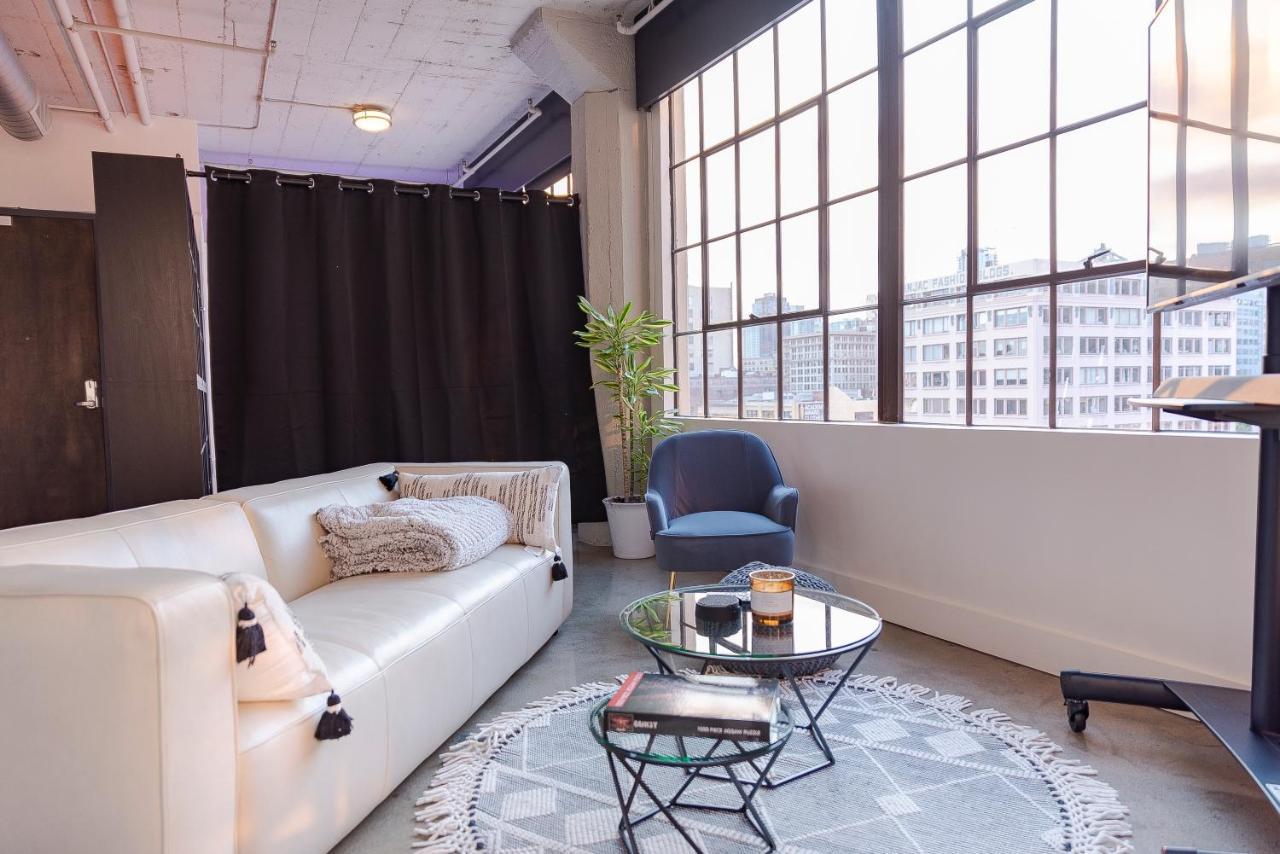 Apartment Gorgeous Dtla Artist Loft With Parking And Views