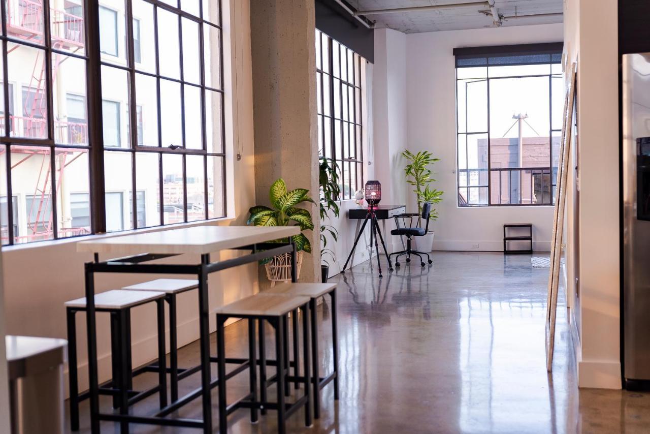 Gorgeous Dtla Artist Loft With Parking And Views * Los Angeles